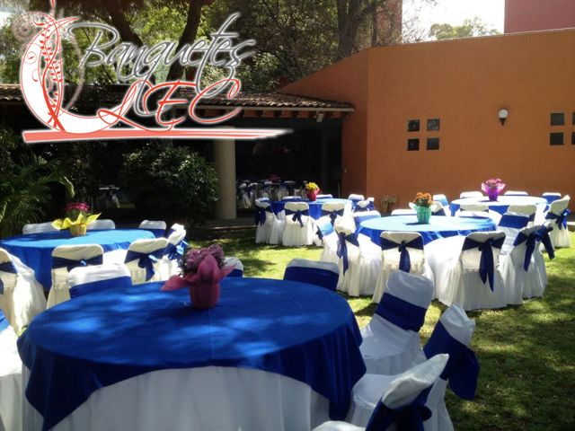 Montaje en azul rey